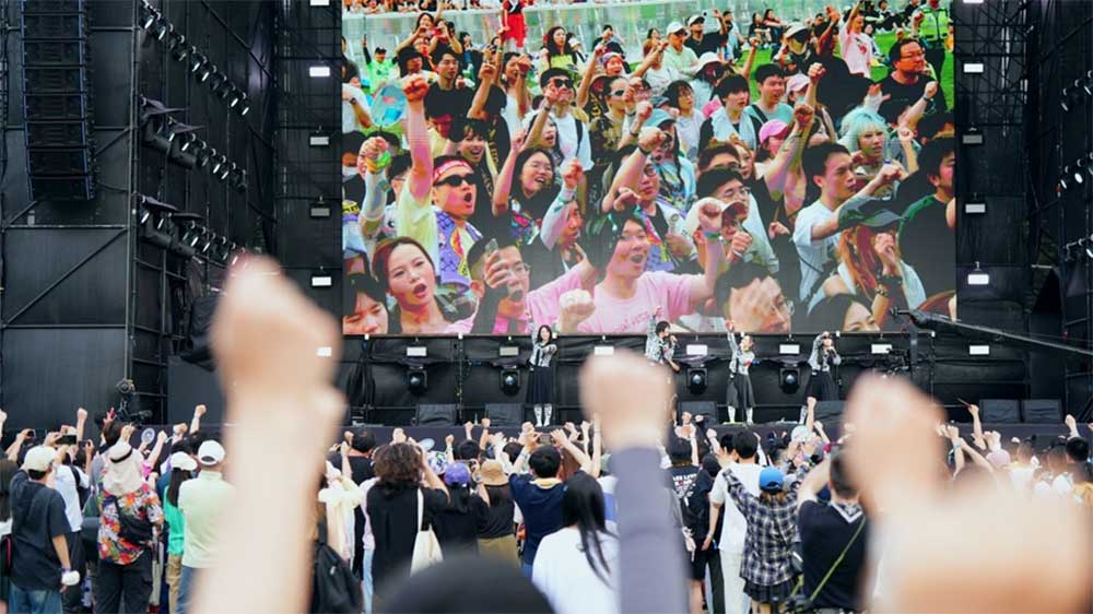 東莞超級(jí)草莓音樂(lè)節(jié)現(xiàn)場(chǎng).jpg